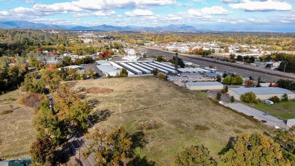 Cedars Road Industrial Parcels: 5625-5751 Cedars Road, Redding, CA 96001